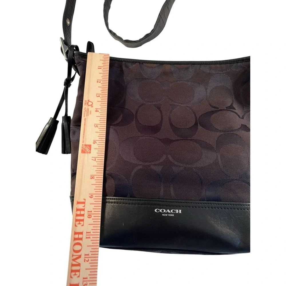 Coach Signature Legacy Leather Canvas 21149 Classic‎ Preppy Black Bag Purse